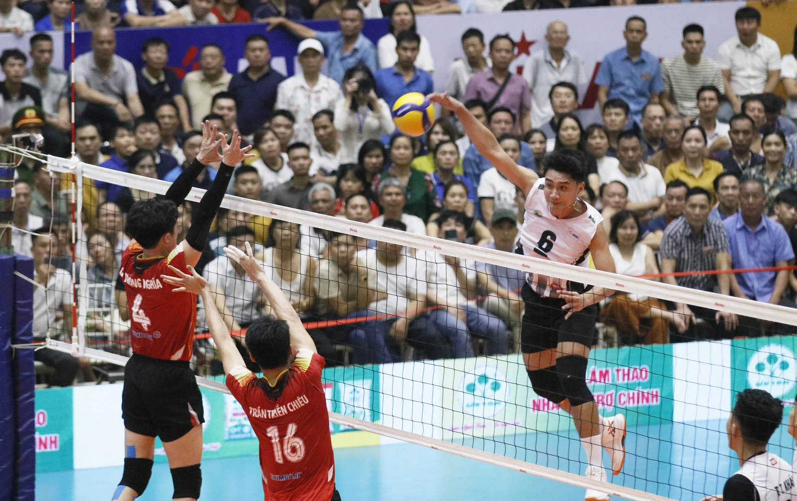 Bế mạc Giải Bóng chuyền Cúp Hùng Vương năm 2025