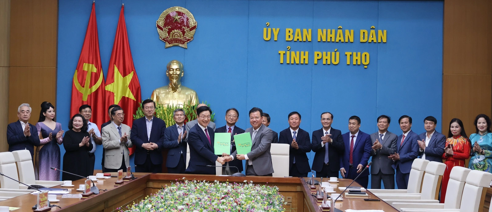 Đoàn công tác Hội nghị thượng đỉnh CEO Hàn Quốc thăm và làm việc với tỉnh