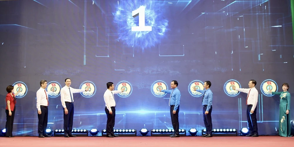 Phát động Tháng Công nhân và Tháng hành động về an toàn, vệ sinh lao động