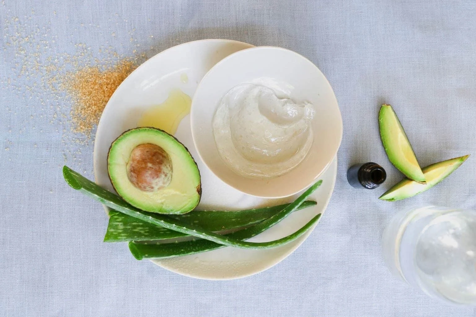 7 biện pháp tự nhiên duy trì làn da trẻ trung, khỏe mạnh