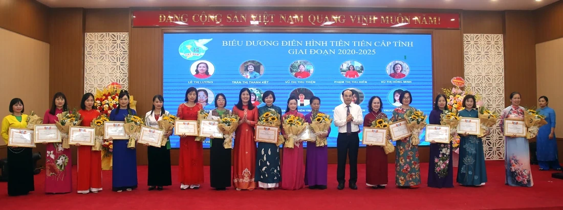Biểu dương điển hình tiên tiến giai đoạn 2020-2025 và tổng kết Đề án 939 về “Hỗ trợ phụ nữ khởi nghiệp”