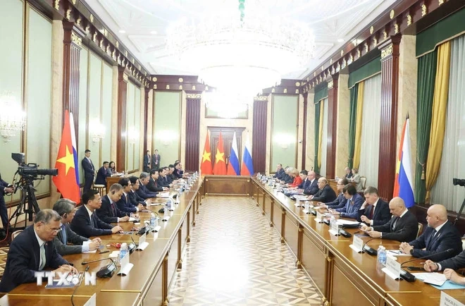Việt Nam đặc biệt coi trọng quan hệ hữu nghị truyền thống với Liên bang Nga