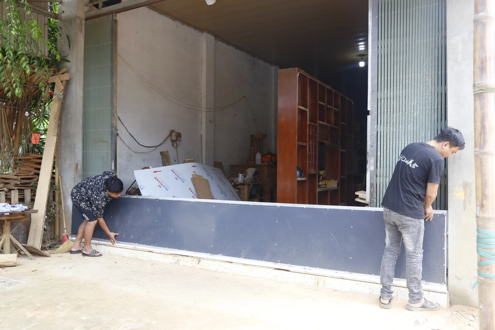 Giải quyết dứt điểm tình trạng ngập úng tại xóm Dẹ