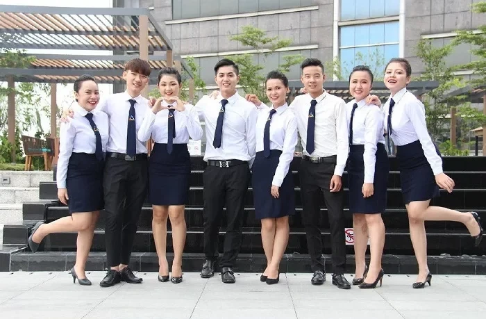 Đồng phục HK - Tạo dựng phong cách công ty qua từng thiết kế