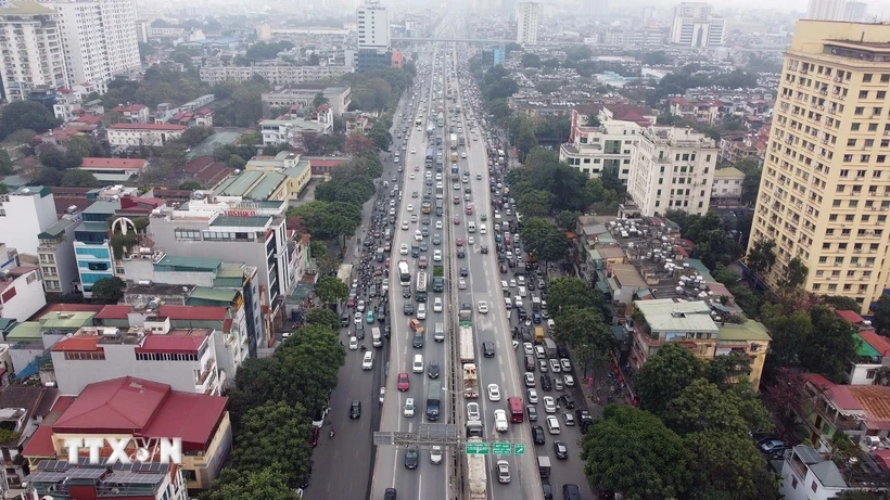 Phân luồng giao thông đường Vành đai 3 trên cao phục vụ sửa chữa