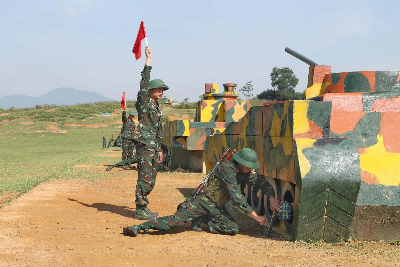 Quân khu 2 tổ chức Hội thao chiến sĩ mới năm 2025