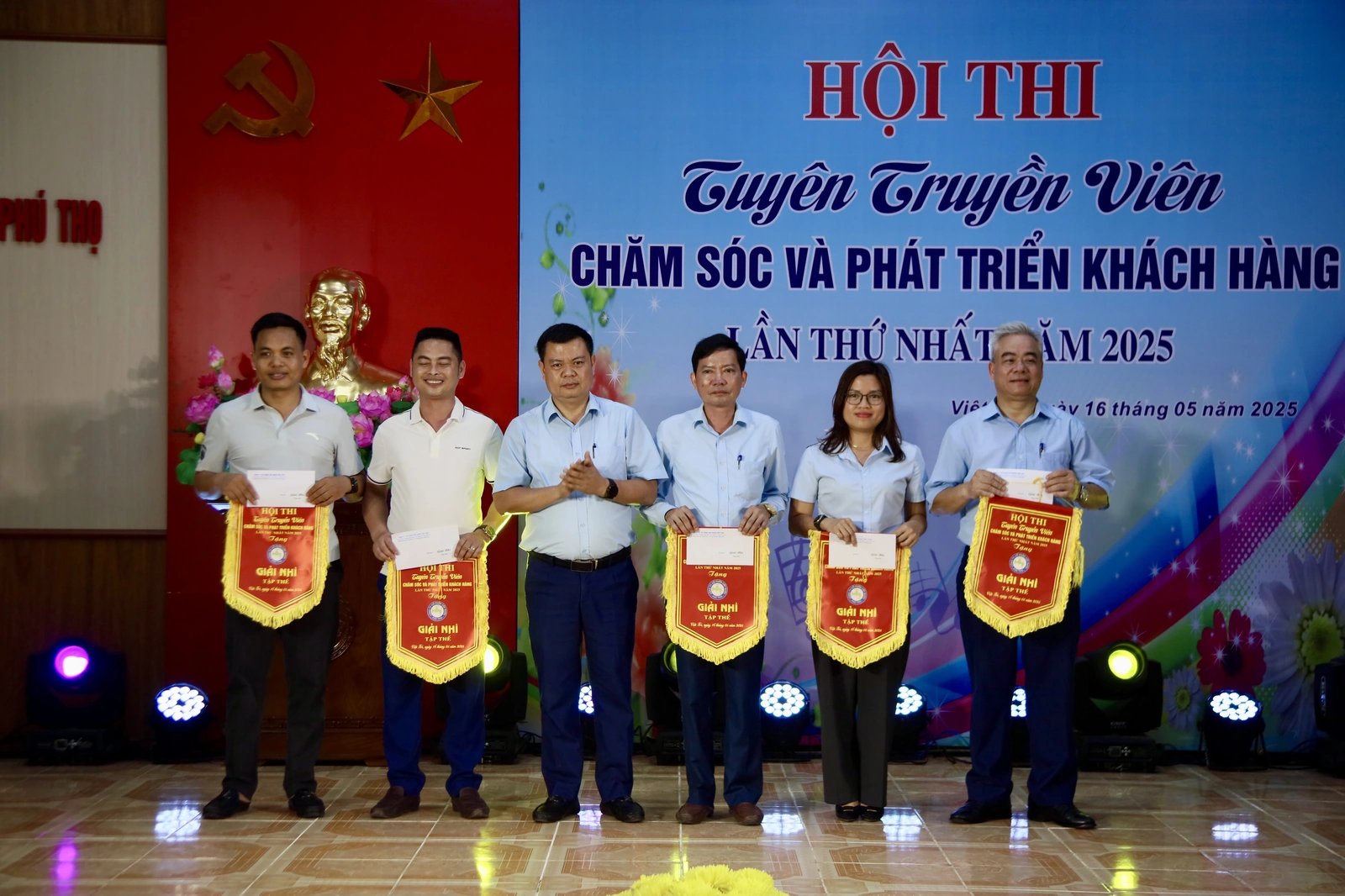 Công ty CP Cấp nước Phú Thọ tổ chức Hội thi tuyên truyền viên chăm sóc và phát triển khách hàng