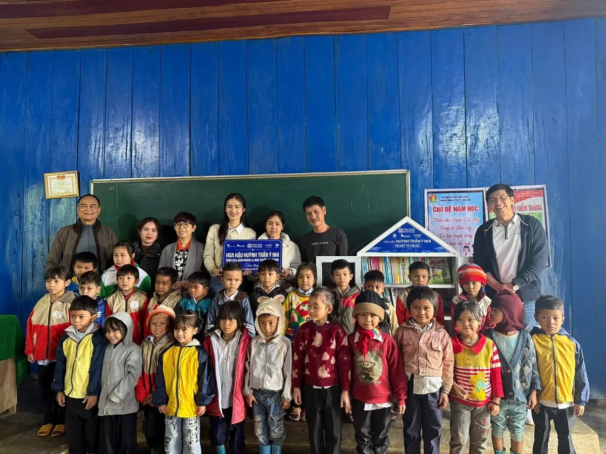 Hoa hậu Ý Nhi vào top 8 dự án nhân ái tại Miss World 2025