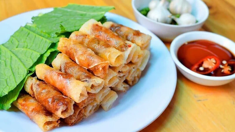 Dịch Vụ Xứ Nẫu - Địa chỉ phân phối chả ram tôm đất đặc sản Bình Định