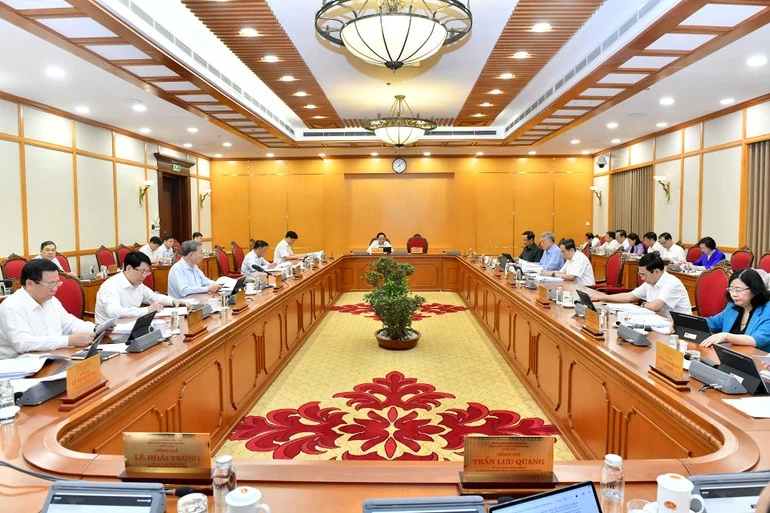 Tổng Bí thư Tô Lâm chủ trì họp về sắp xếp tổ chức bộ máy và đơn vị hành chính