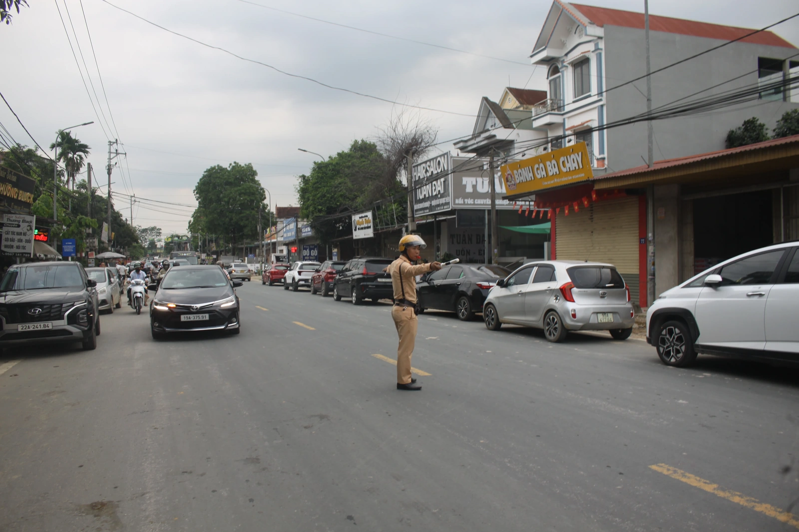 Ngày thi đầu tiên Kỳ thi tuyển sinh vào lớp 10 THPT