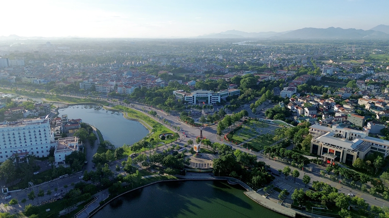 Thành phố Việt Trì: 10 năm một chặng đường