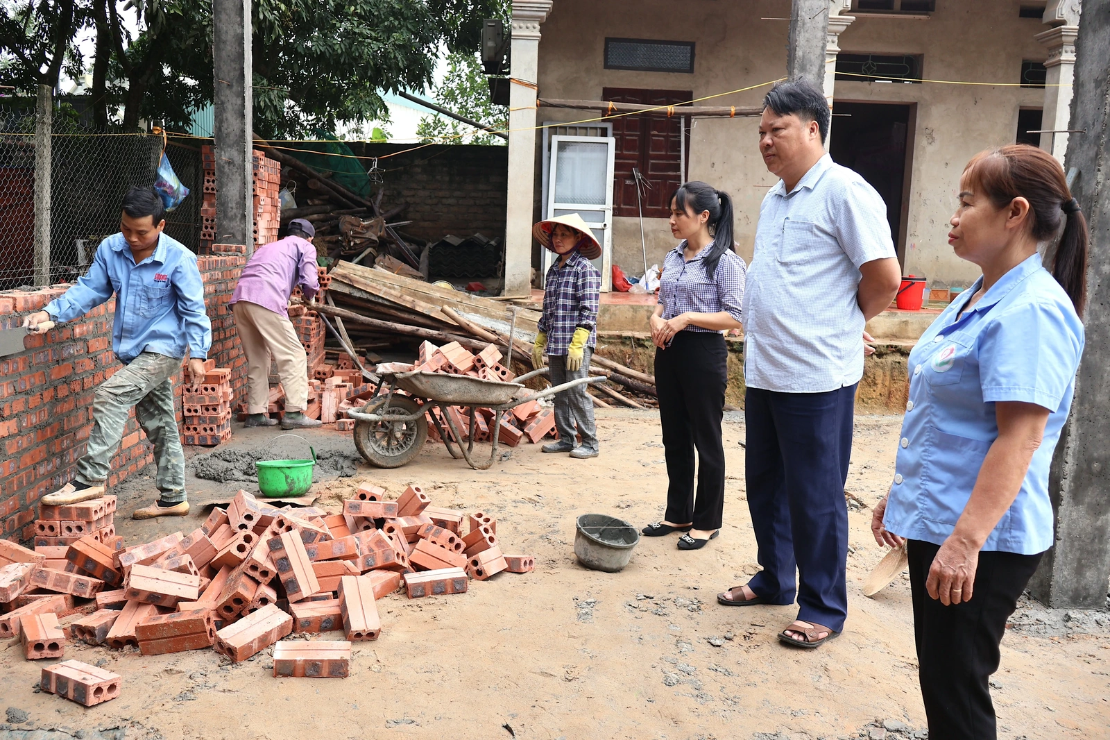 Nỗ lực hoàn thành hỗ trợ nhà ở cho người có công