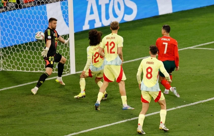 Luân lưu kịch tính, Bồ Đào Nha vô địch UEFA Nations League