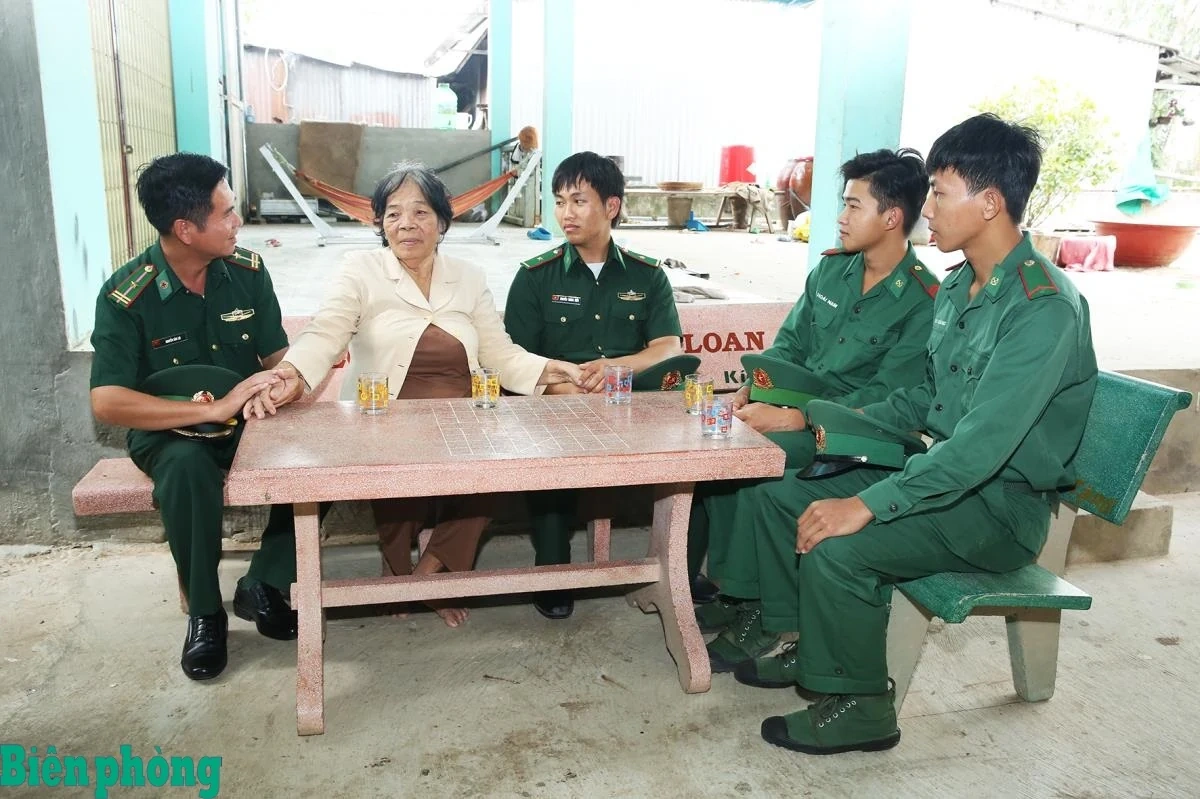 Điểm tựa vững chắc của đồng bào nơi biên giới