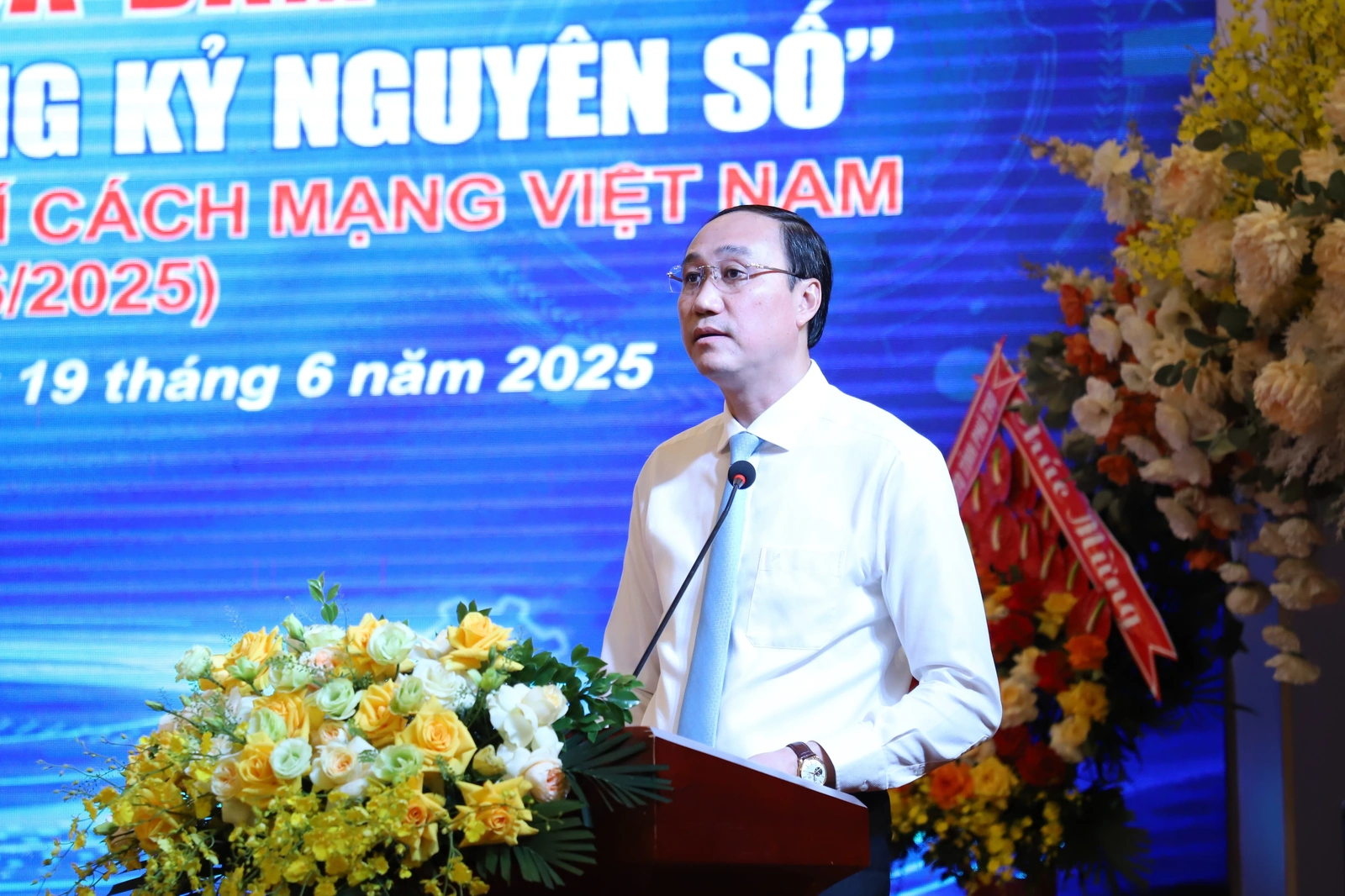 Gặp mặt, tọa đàm “Báo chí Phú Thọ trong kỷ nguyên số”