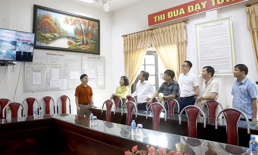 Phó Chủ tịch UBND tỉnh Nguyễn Mạnh Sơn kiểm tra công tác chuẩn bị Kỳ thi tốt nghiệp THPT năm 2025