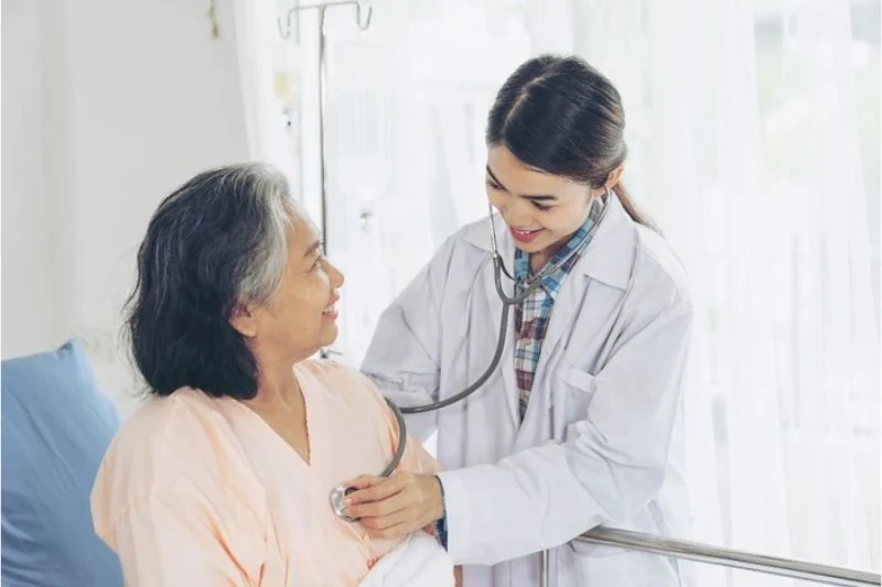 Nên chọn và học ngành điều dưỡng ở đâu chất lượng?