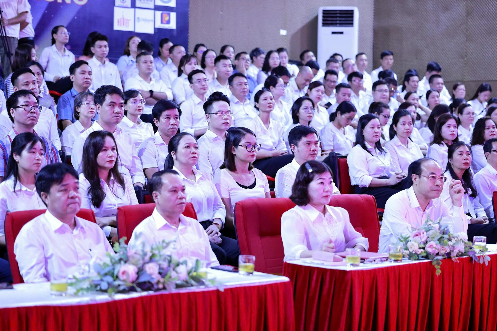 Công bố quyết định thành lập Báo và Đài Phát thanh - Truyền hình Phú Thọ