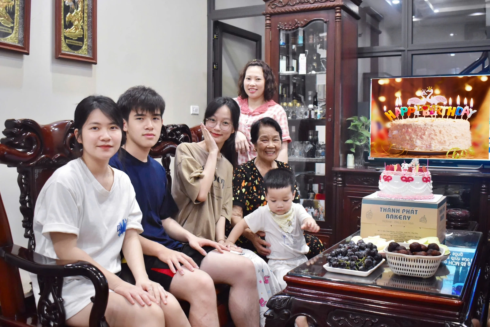 Giữ gìn giá trị truyền thống trong gia đình Việt