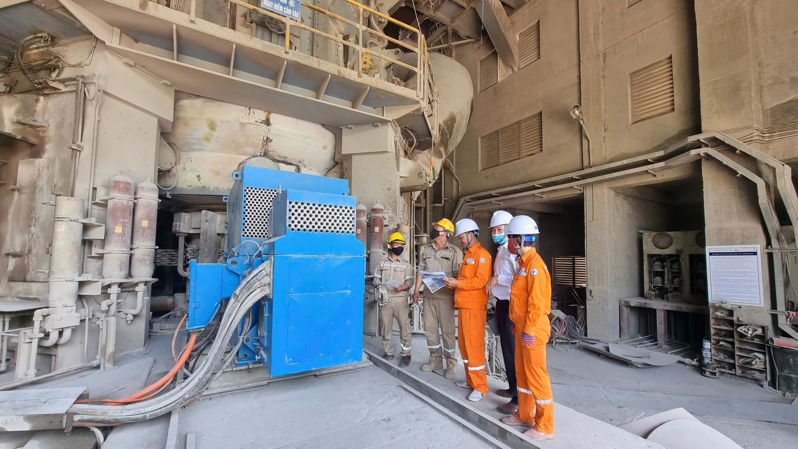 Kỳ 2: Cùng hành động để sử dụng điện hiệu quả