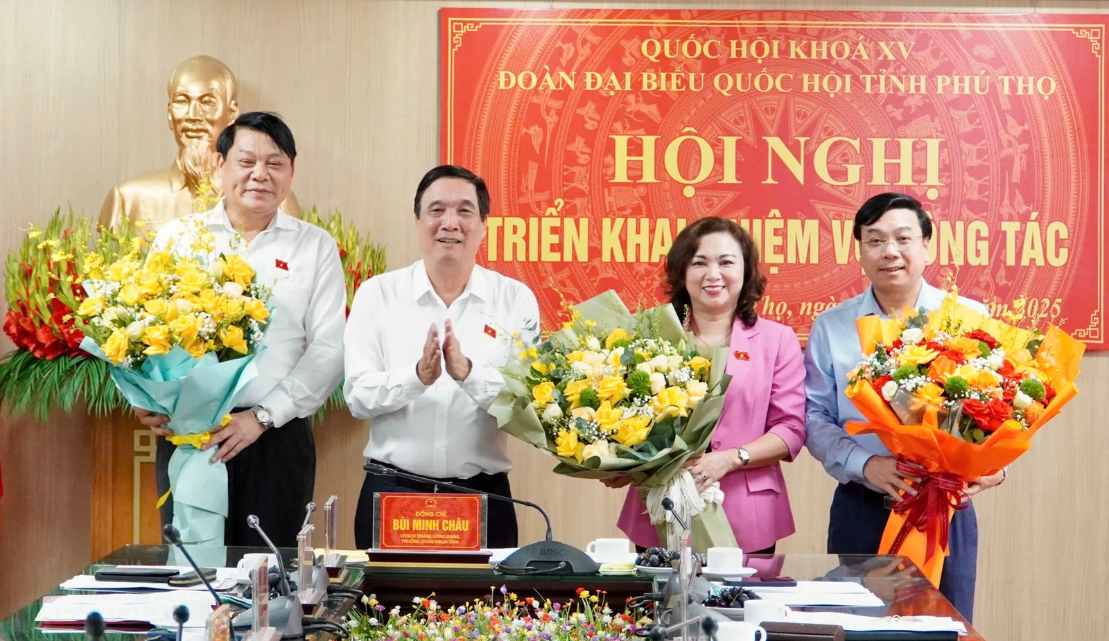 Đoàn Đại biểu Quốc hội tỉnh triển khai nhiệm vụ công tác