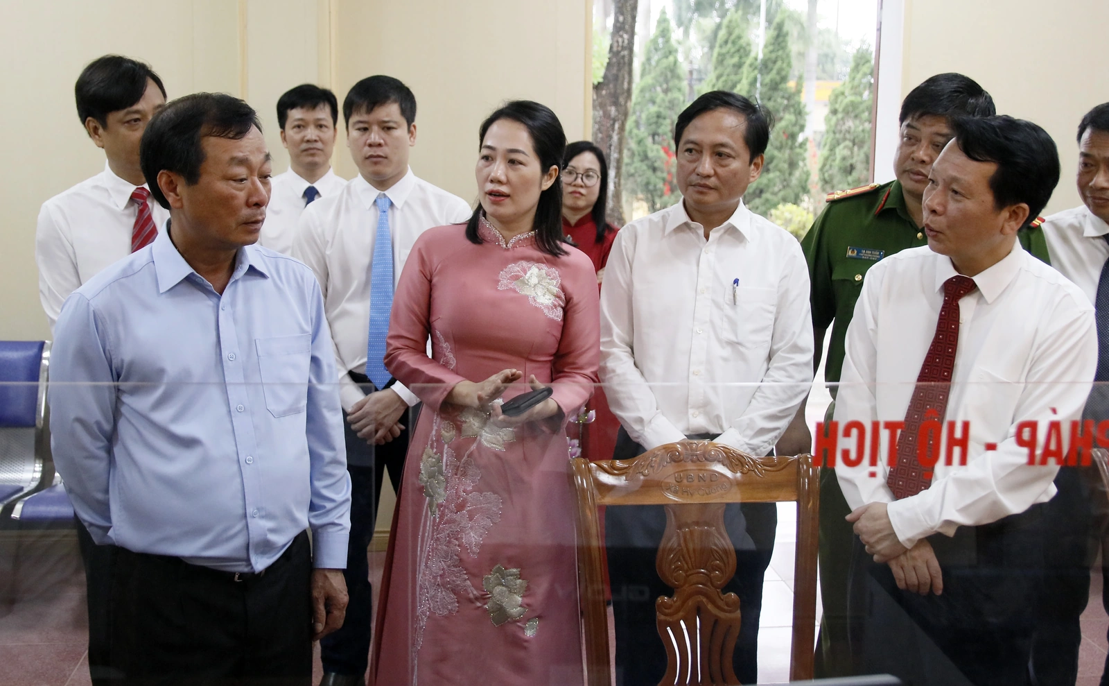 Chủ tịch HĐND tỉnh Bùi Văn Quang dự chỉ đạo Kỳ họp thứ Nhất HĐND xã Hy Cương