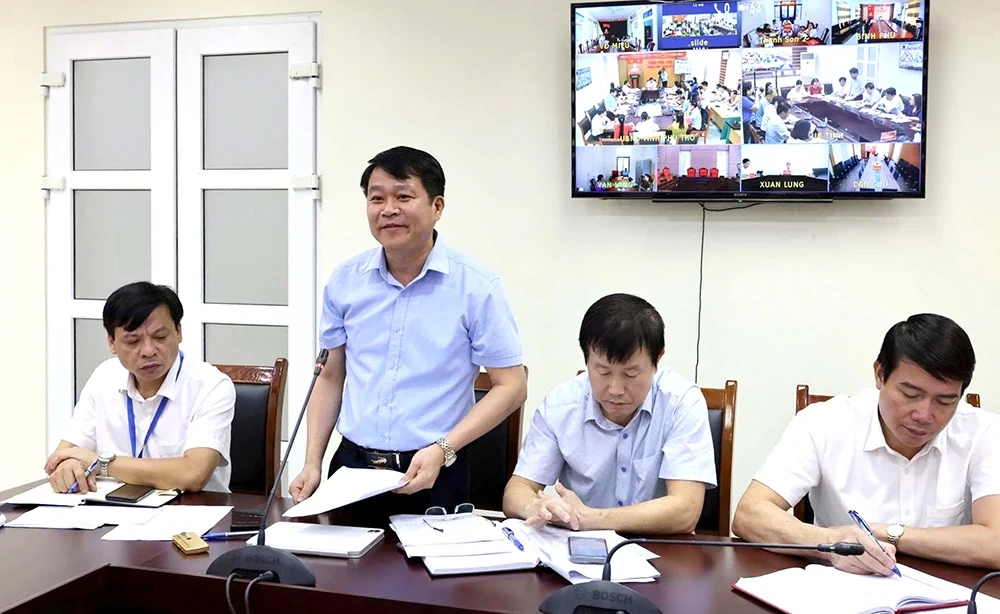 Chủ tịch UBND tỉnh Trần Duy Đông tiếp công dân định kỳ tháng 7