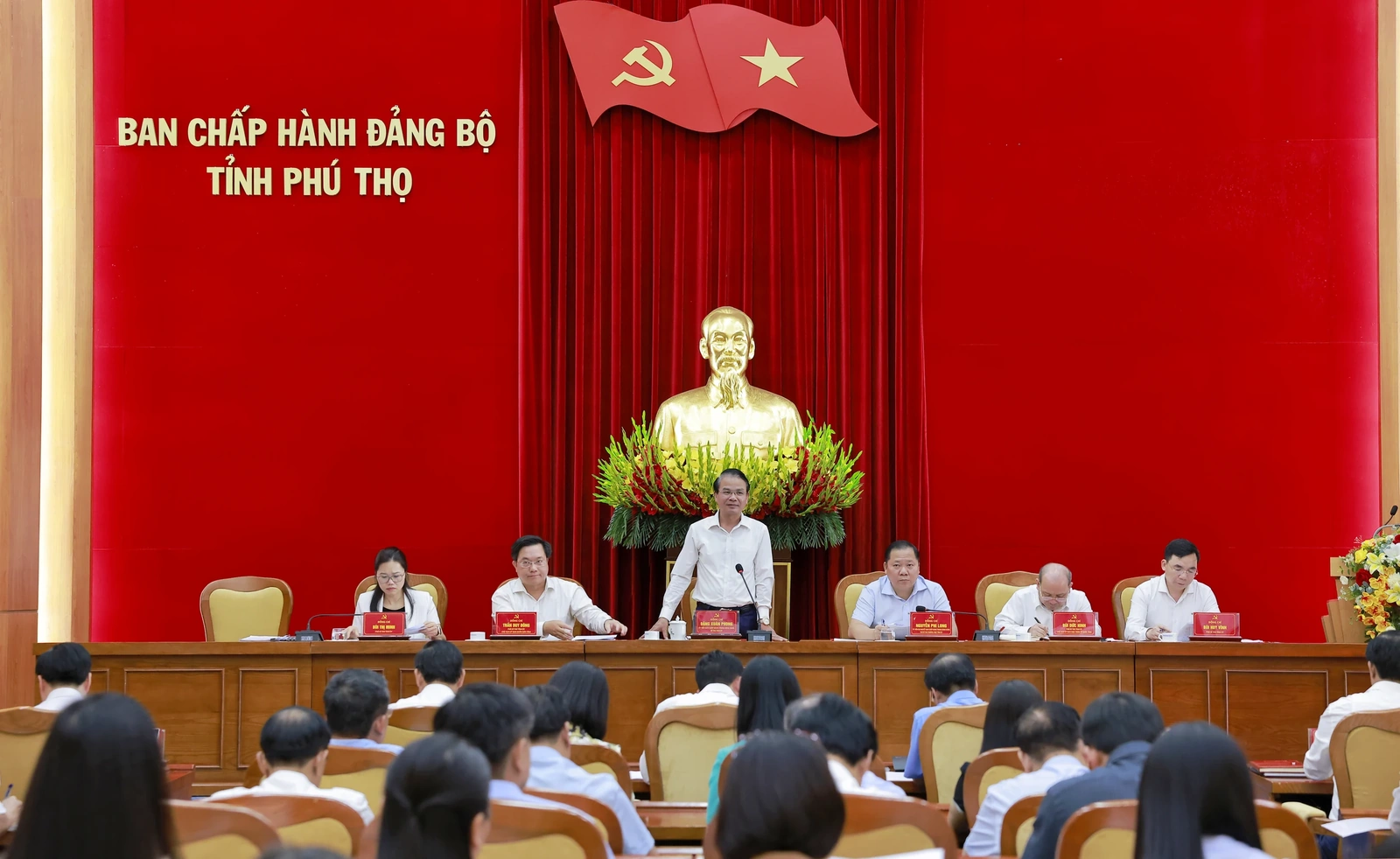 Thường trực Tỉnh ủy làm việc với các cơ quan chuyên trách tham mưu, giúp việc Tỉnh ủy