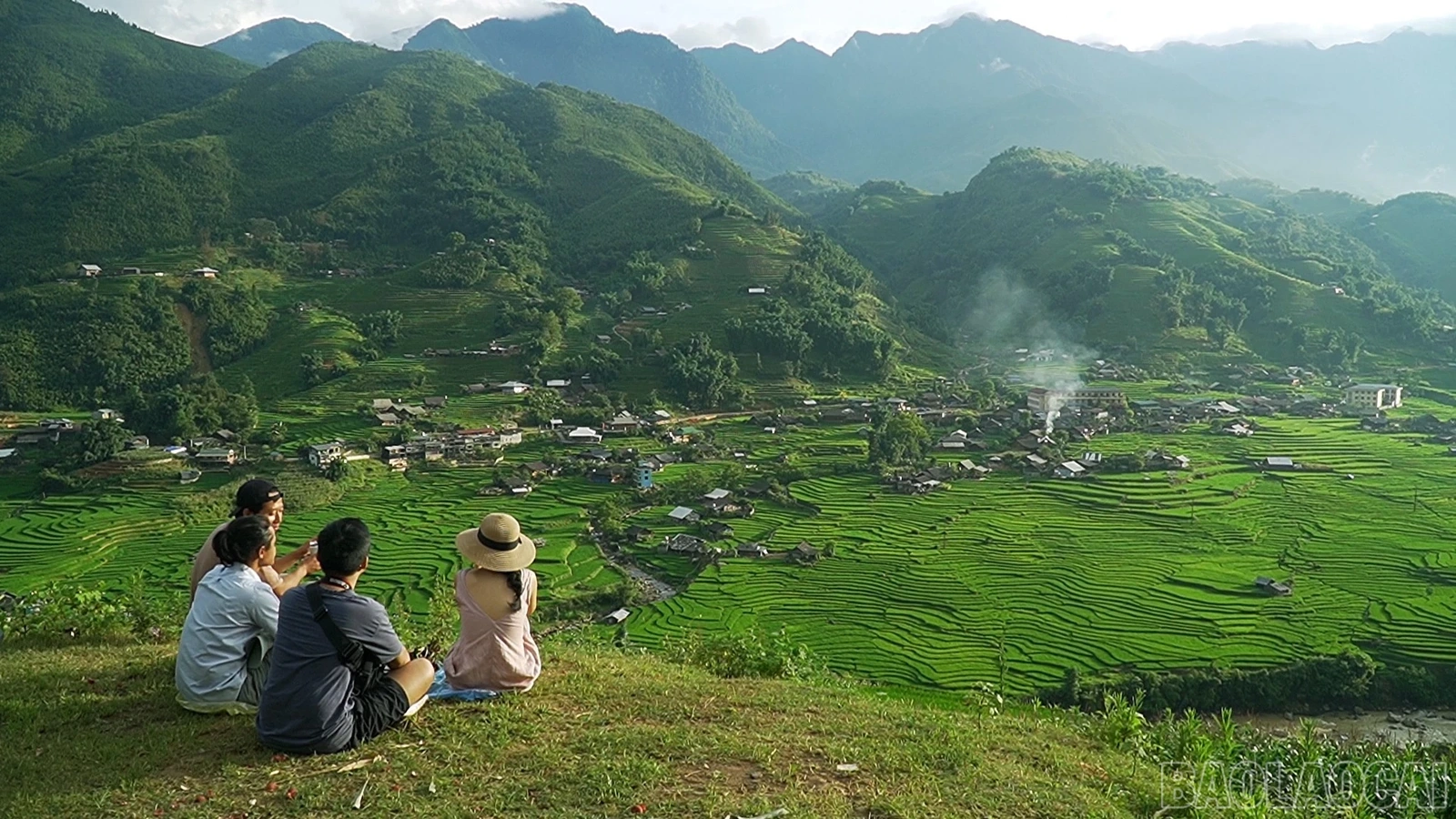 Sức hút Sa Pa mùa lúa xanh