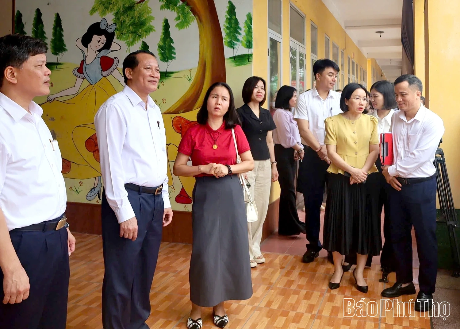 Đoàn công tác Sở Giáo dục và Đào tạo làm việc với phường Việt Trì