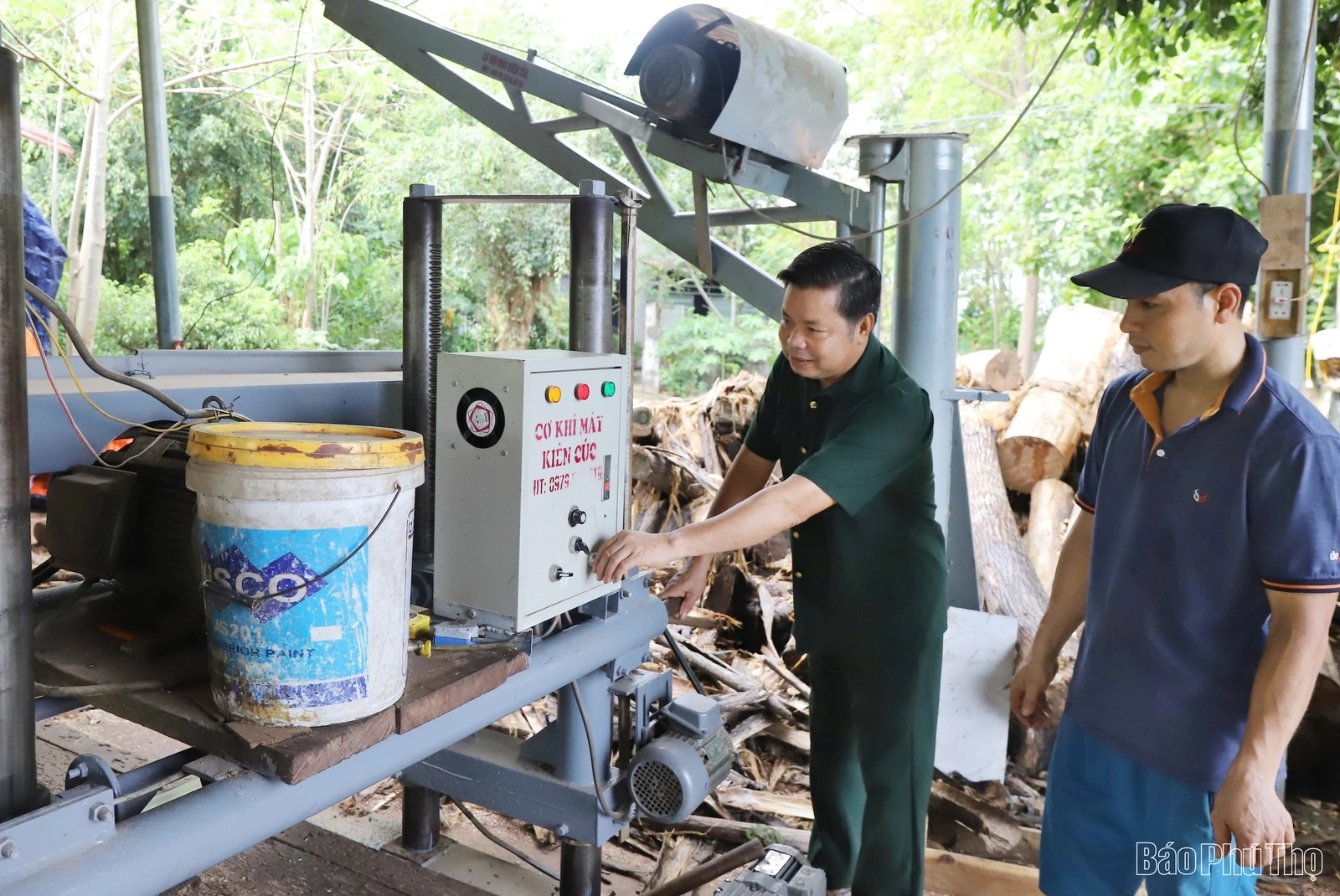 Điểm tựa của cựu thanh niên xung phong