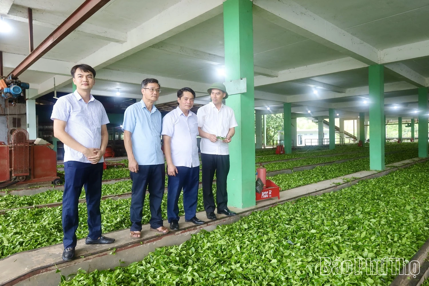 Đoàn kết, sáng tạo; đẩy mạnh thực hiện chuyển đổi số; huy động và sử dụng hiệu quả các nguồn lực, xây dựng xã Minh Hòa phát triển bền vững