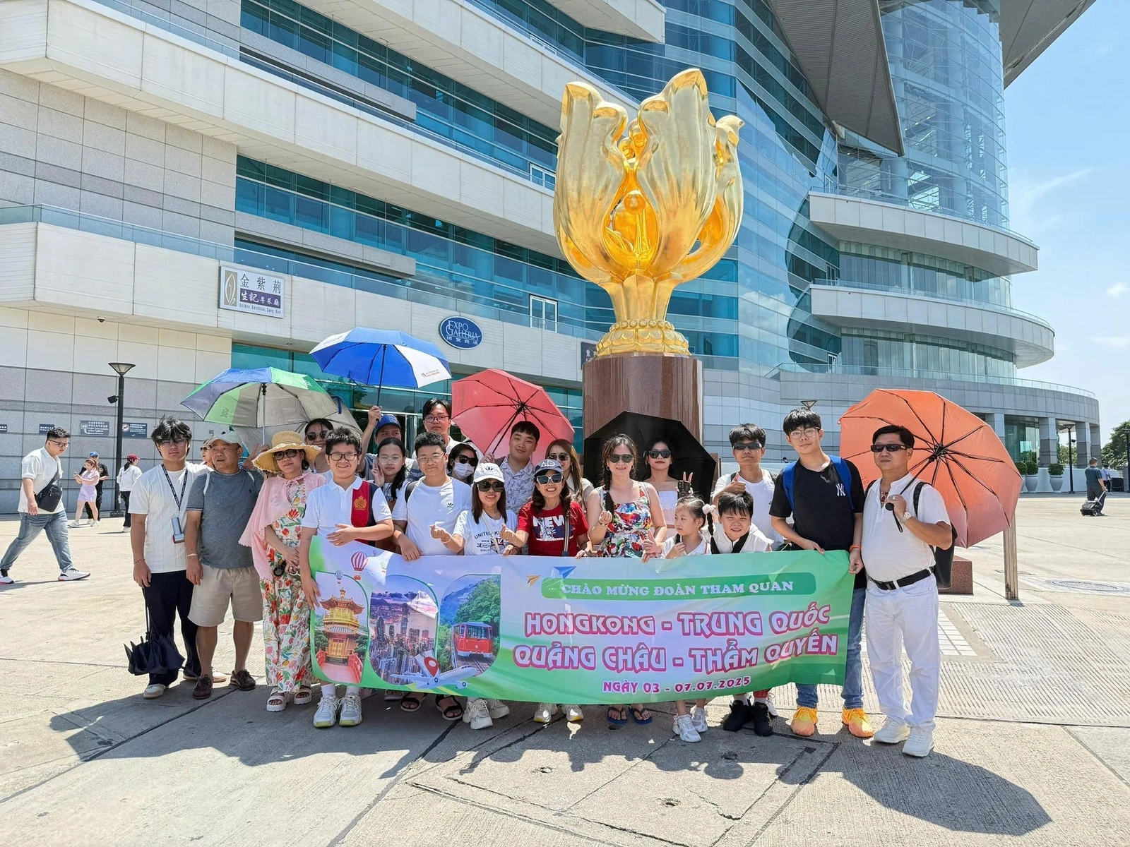 Trải nghiệm chuyến đi Hong Kong thú vị cùng tour du lịch của Đất Việt Tour