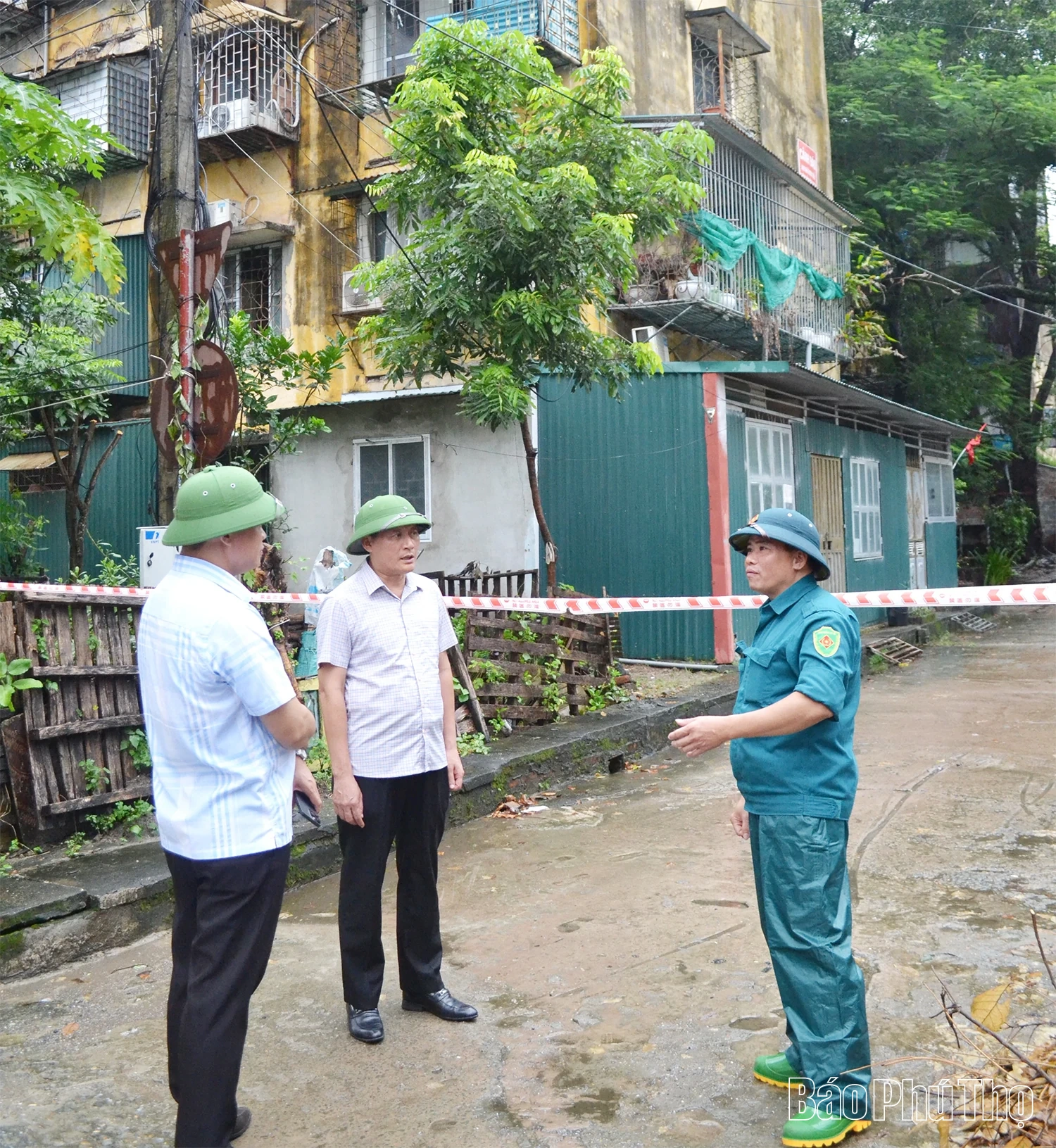 Phường Hoà Bình kịp thời ứng phó với cơn bão số 3 (Wipha)