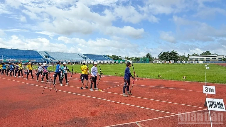 Hơn 240 vận động viên tham gia Giải vô địch bắn cung quốc gia tại Vĩnh Long