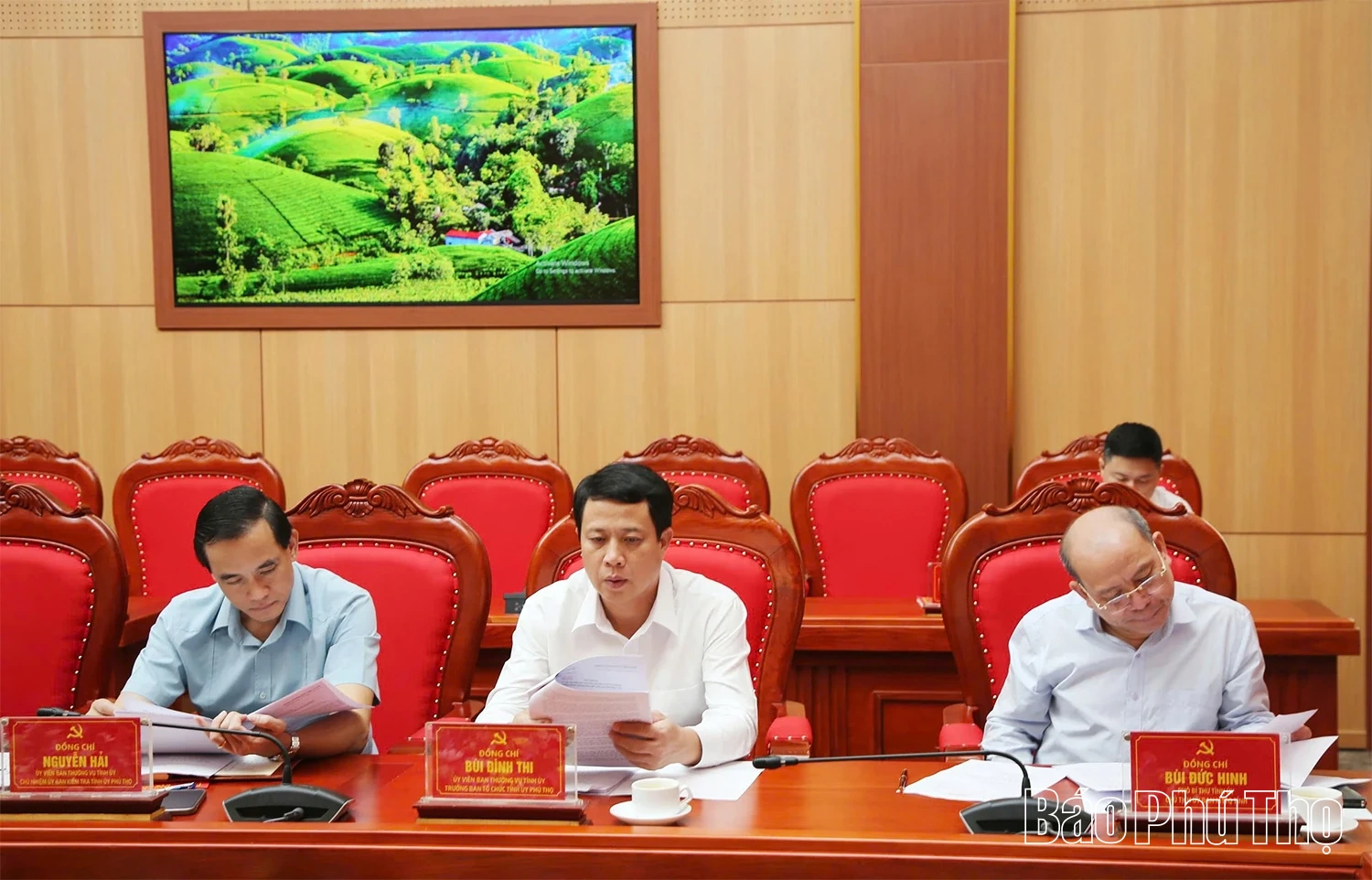 Ban Chỉ đạo Phòng chống tham nhũng, lãng phí, tiêu cực tỉnh họp phiên đầu tiên