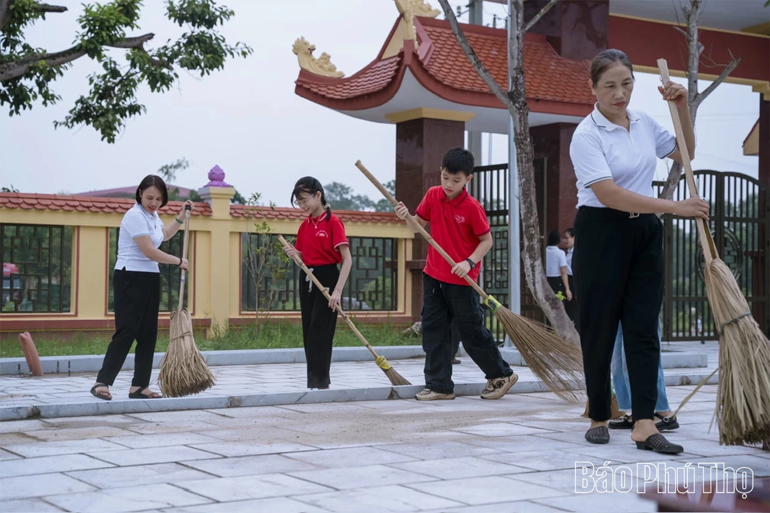 Hy Cương đền ơn đáp nghĩa