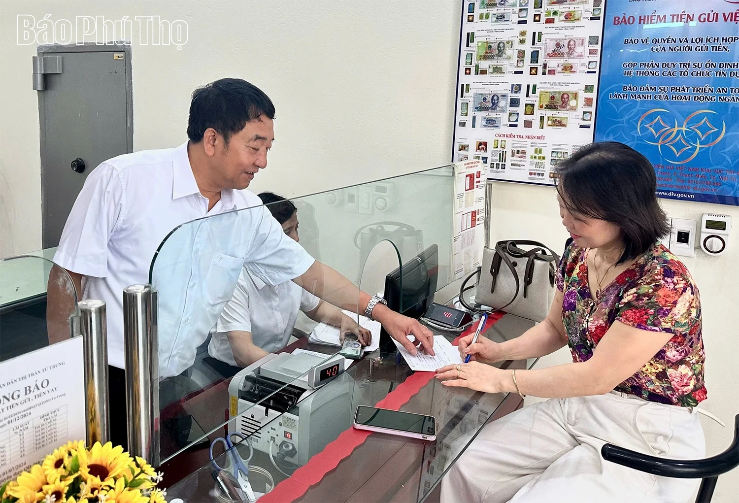 Nêu gương sáng trong học tập và làm theo Bác