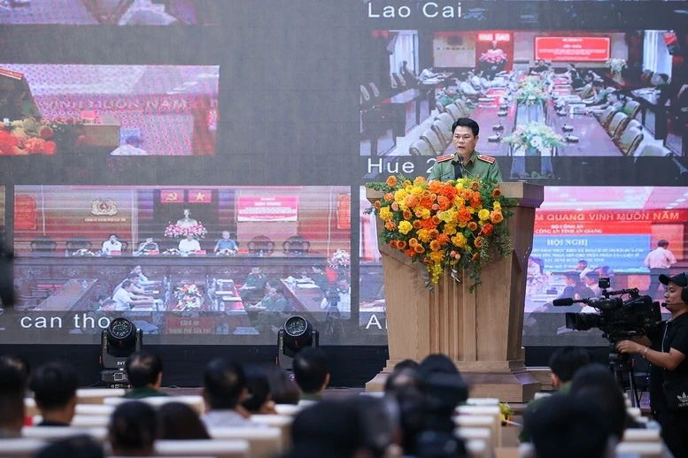 Thủ tướng: Quy tập hài cốt, xác minh danh tính liệt sĩ “khó mấy cũng phải làm và làm bằng cả trái tim”