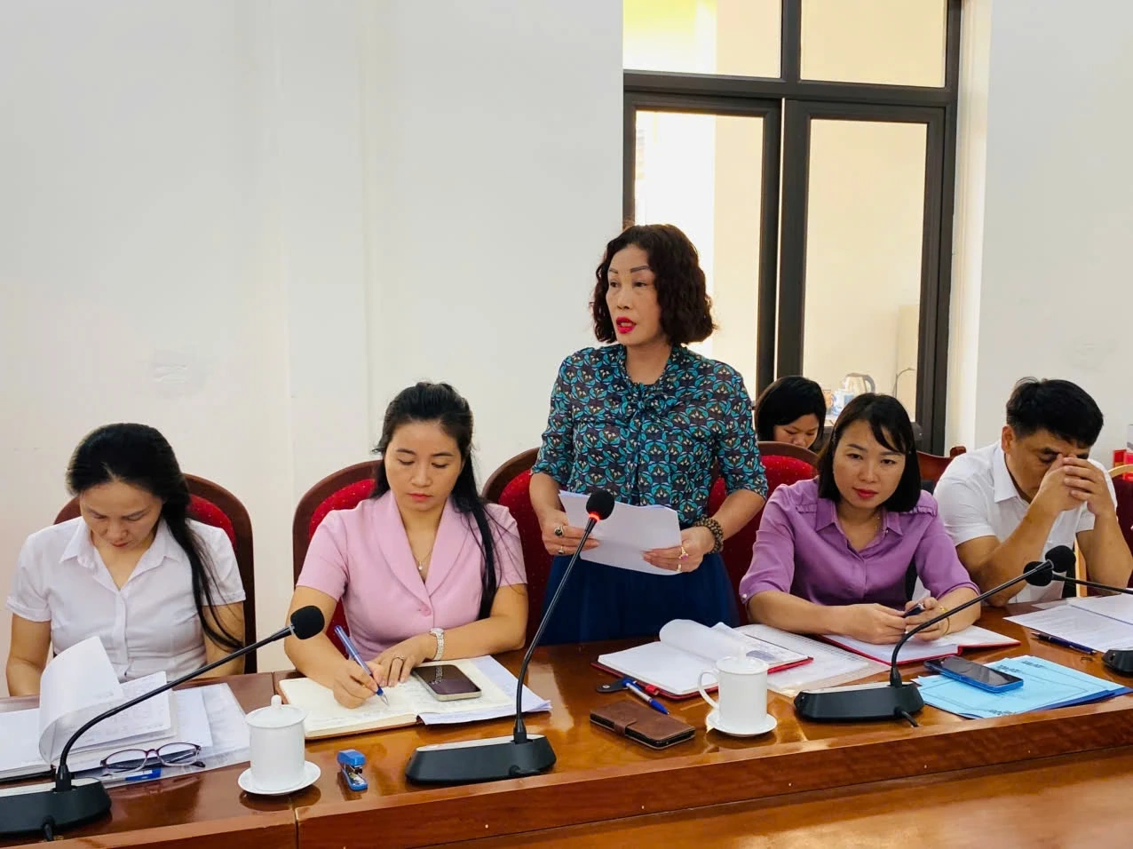 Đoàn công tác Sở Giáo dục và Đào tạo làm việc với xã Tiên Lữ