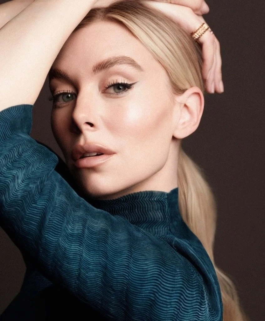 Vanessa Kirby - Nhan sắc quyến rũ chinh phục khán giả trong Bộ tứ siêu đẳng