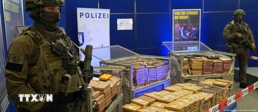 Triệt phá cơ sở điều chế ma túy tinh vi tại Bỉ