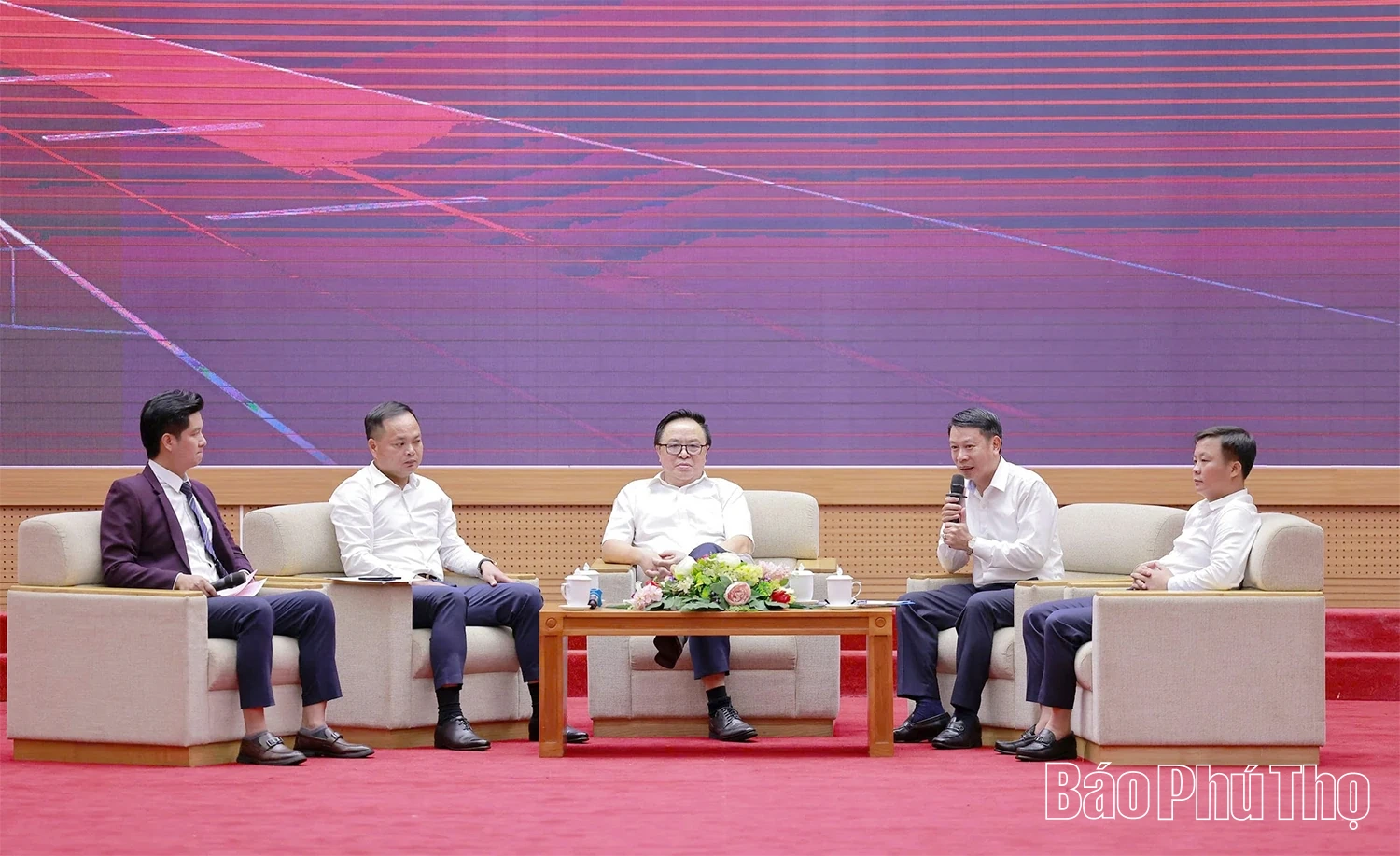 Vòng đối thoại địa phương - Diễn đàn Kinh tế tư nhân Việt Nam 2025 - Cụm Tây Bắc bộ