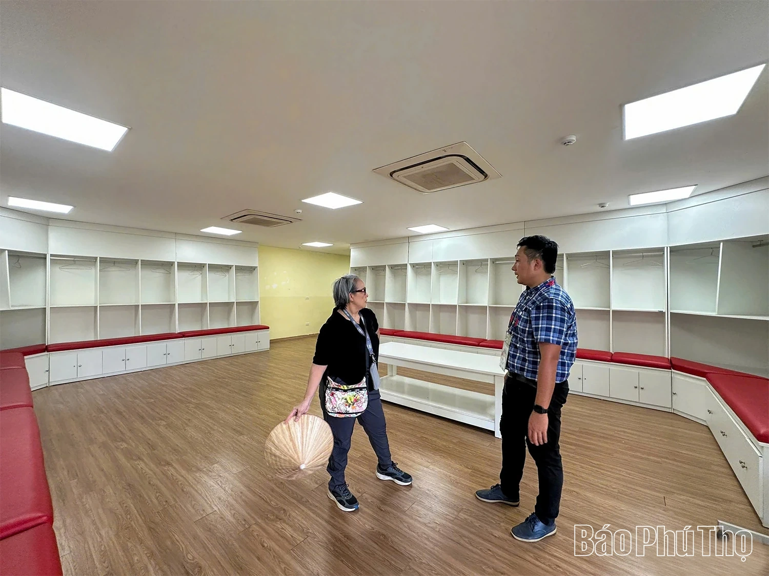 Sân Việt Trì xanh mướt, sẵn sàng tổ chức Giải bóng đá nữ vô địch Đông Nam Á 2025