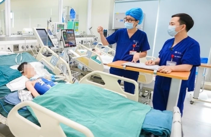 Dốc ngược trẻ - sai lầm tai hại khi sơ cứu đuối nước