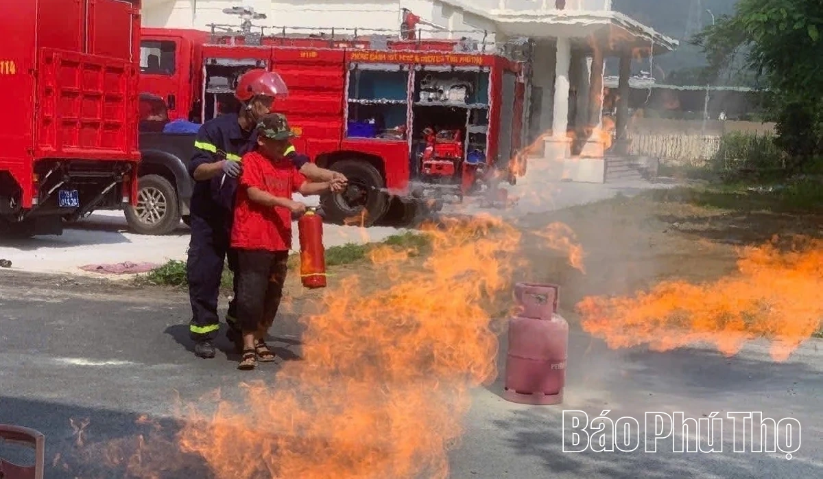 Phát huy sức mạnh toàn dân tham gia phòng cháy, chữa cháy