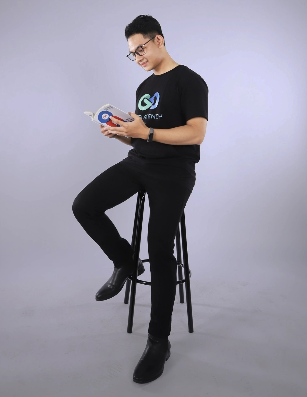 CEO Nguyễn Nhật Trân - Người Dẫn Dắt Thuê Xe Máy 247 Quy Nhơn