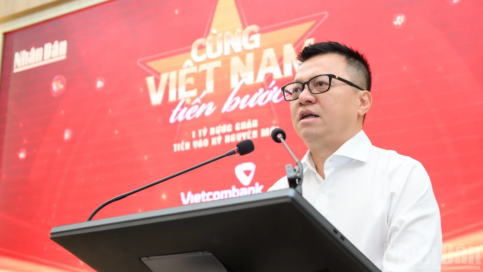 “Cùng Việt Nam tiến bước”: Lan tỏa những giá trị chưa từng có tiền lệ