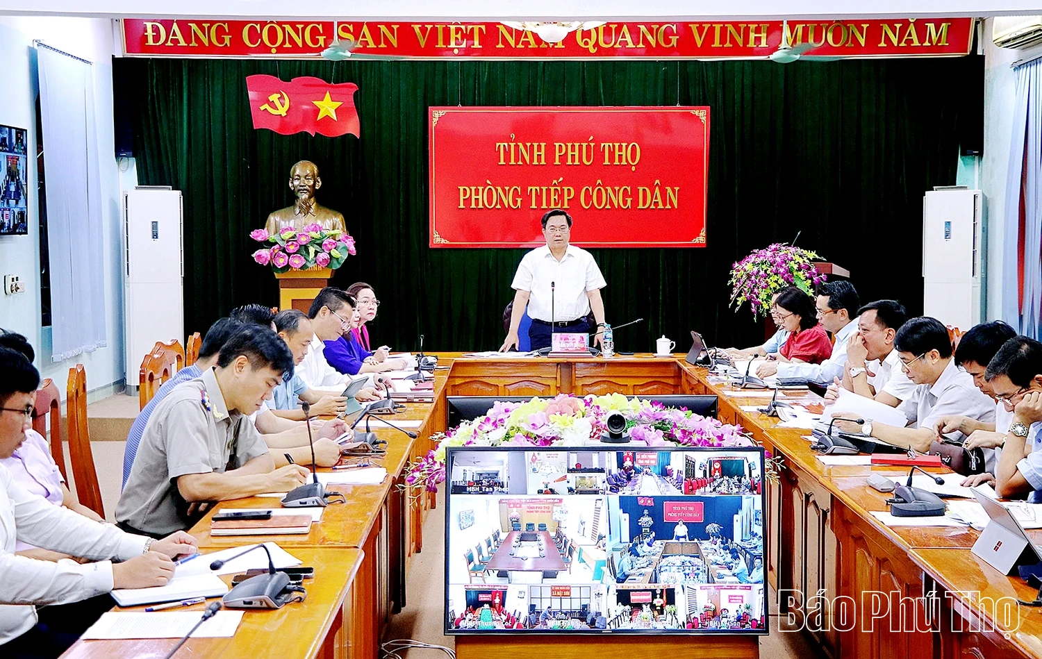 Chủ tịch UBND tỉnh Trần Duy Đông tiếp công dân định kỳ tháng 8/2025